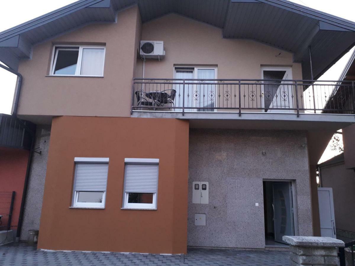 Biser-Hatinac Bihać Extérieur photo